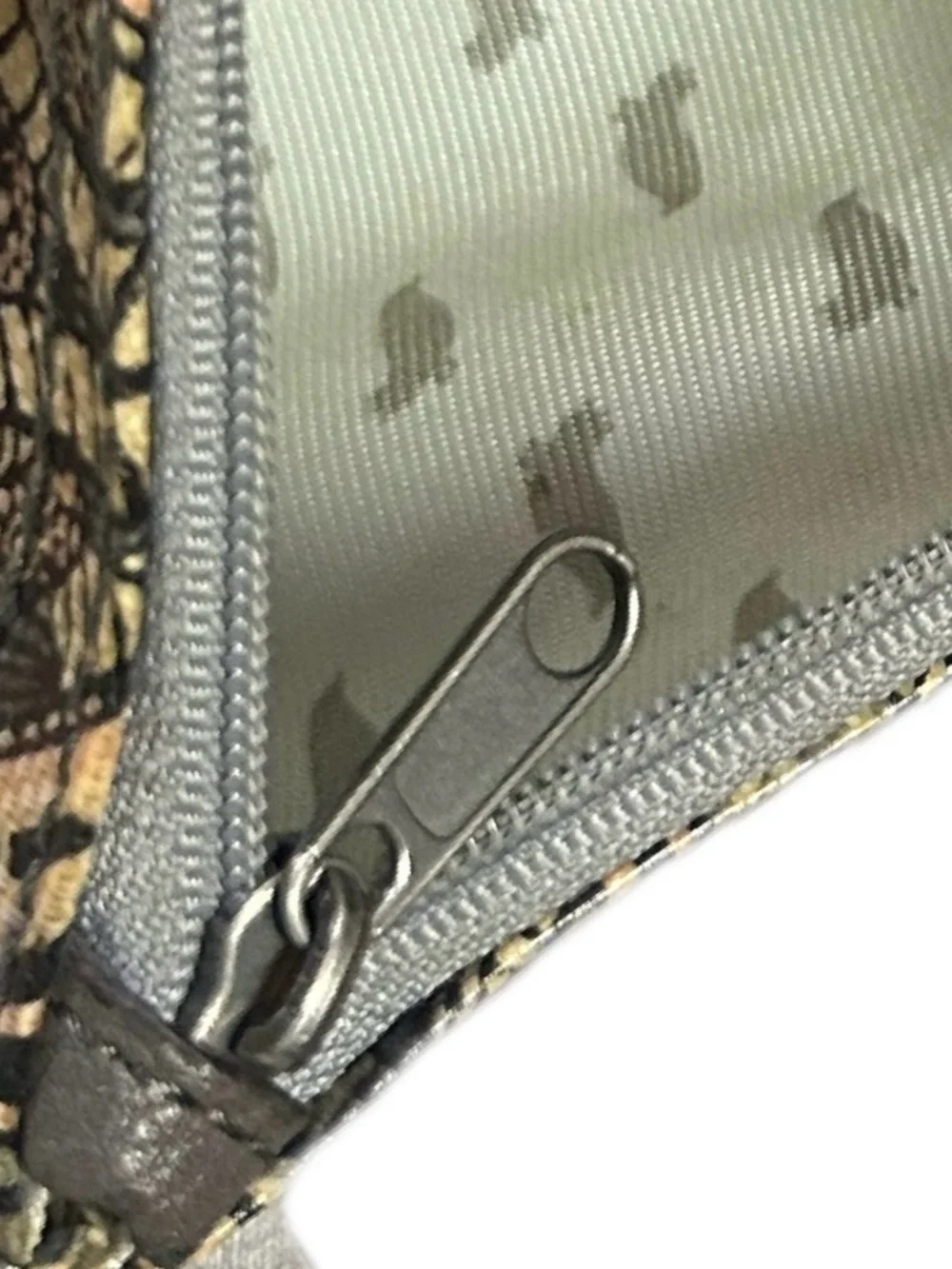 Sakroots “Spirit Desert” Print, ID Lanyard Wallet.